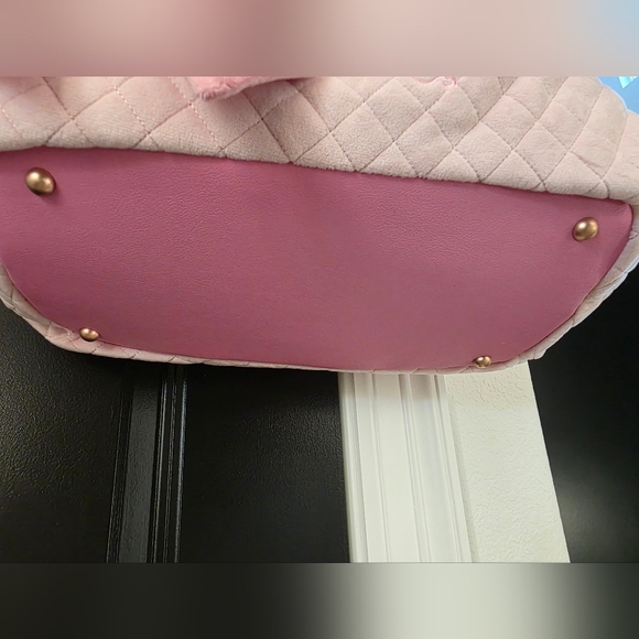 NWT Juicy Couture Juicy Tale Bowlers Bag - Powder Blush - Picture 3 of 5